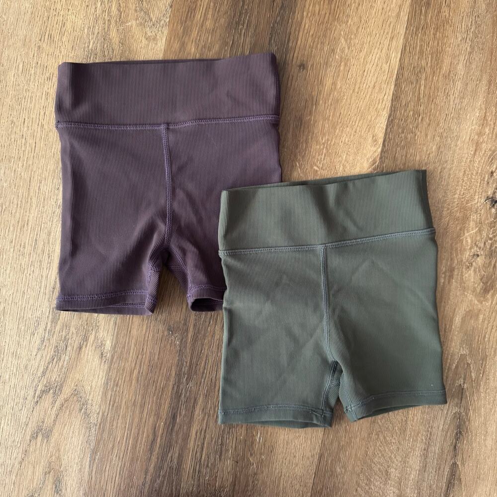 Little Bipsy Ribbed Biker Shorts in Plum and Dark Moss